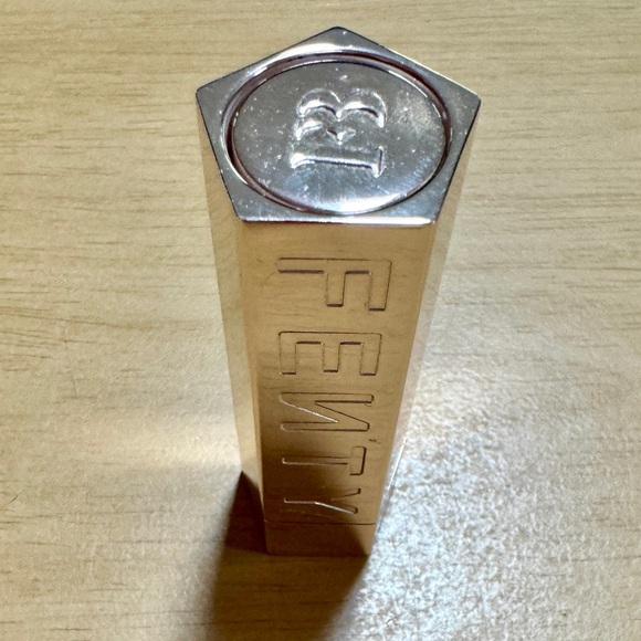 FENTY BEAUTY by Rihanna Icon Semi-Matte Refillable Lipstick The MVP + Case - Picture 3 of 8